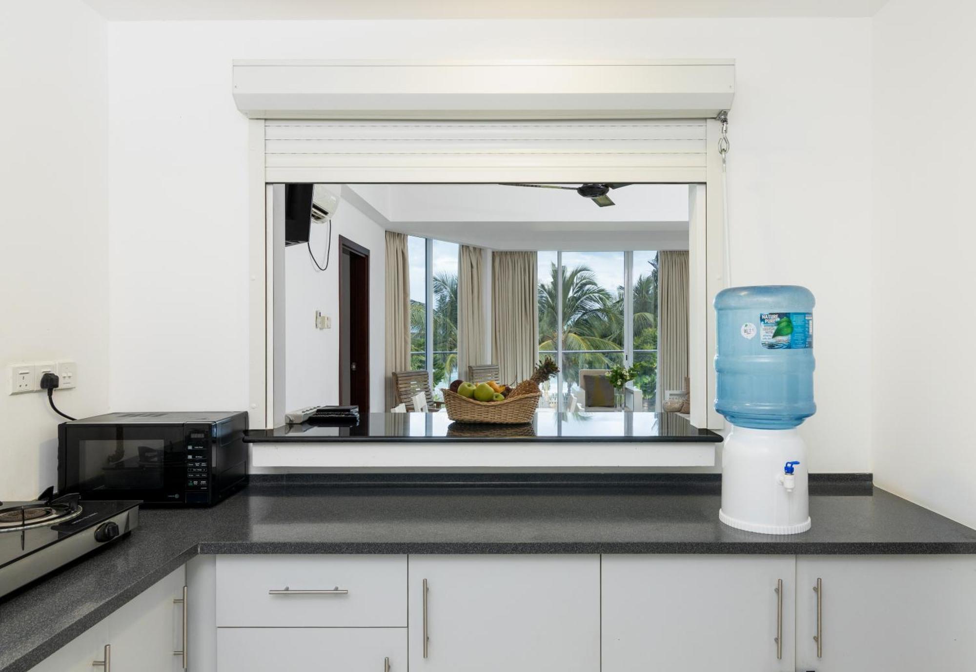 Oceanfront Condominium - Nilaveli Kültér fotó