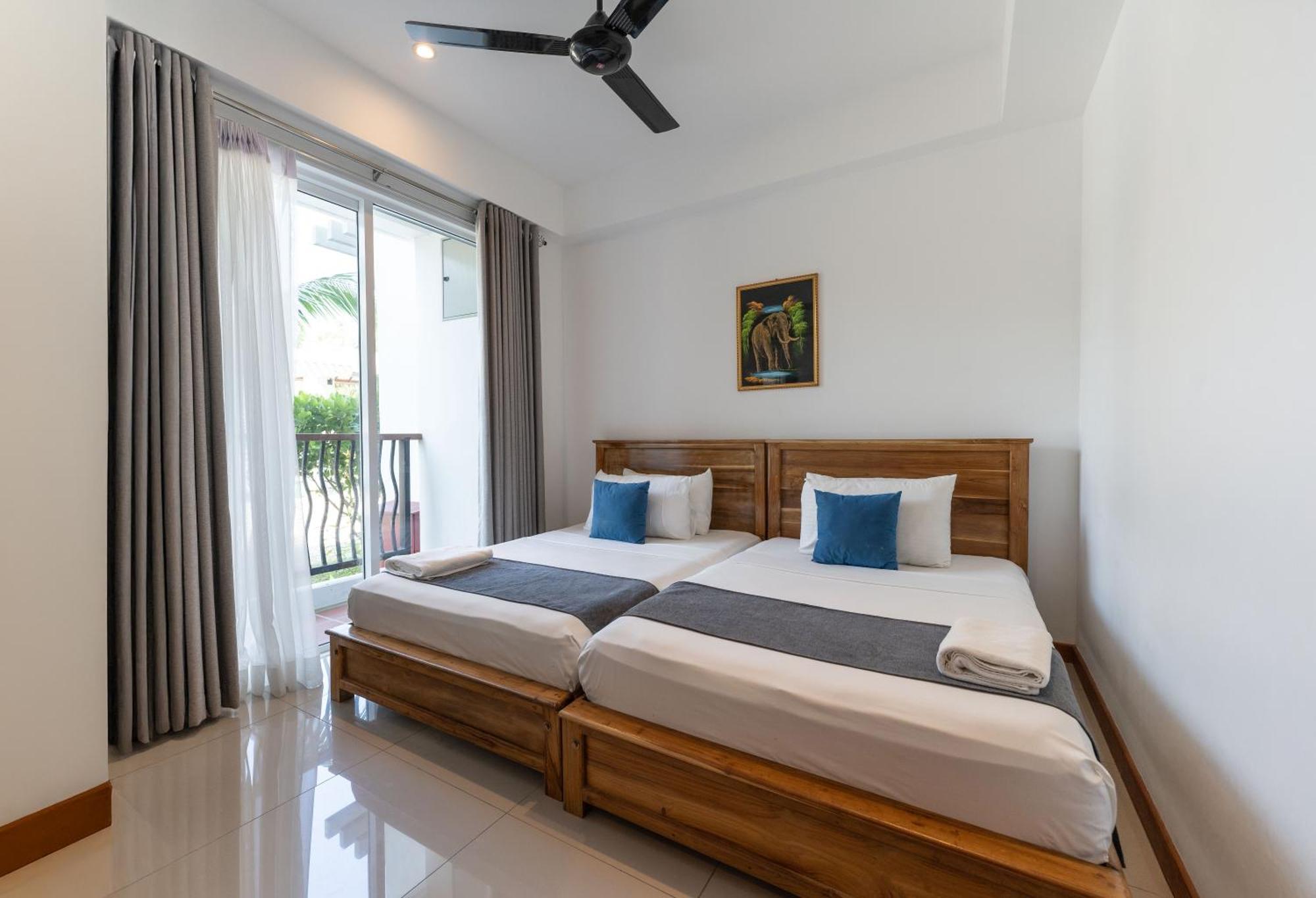 Oceanfront Condominium - Nilaveli Kültér fotó