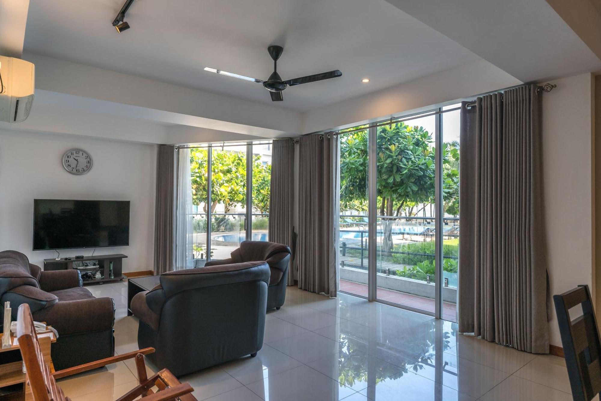 Oceanfront Condominium - Nilaveli Kültér fotó
