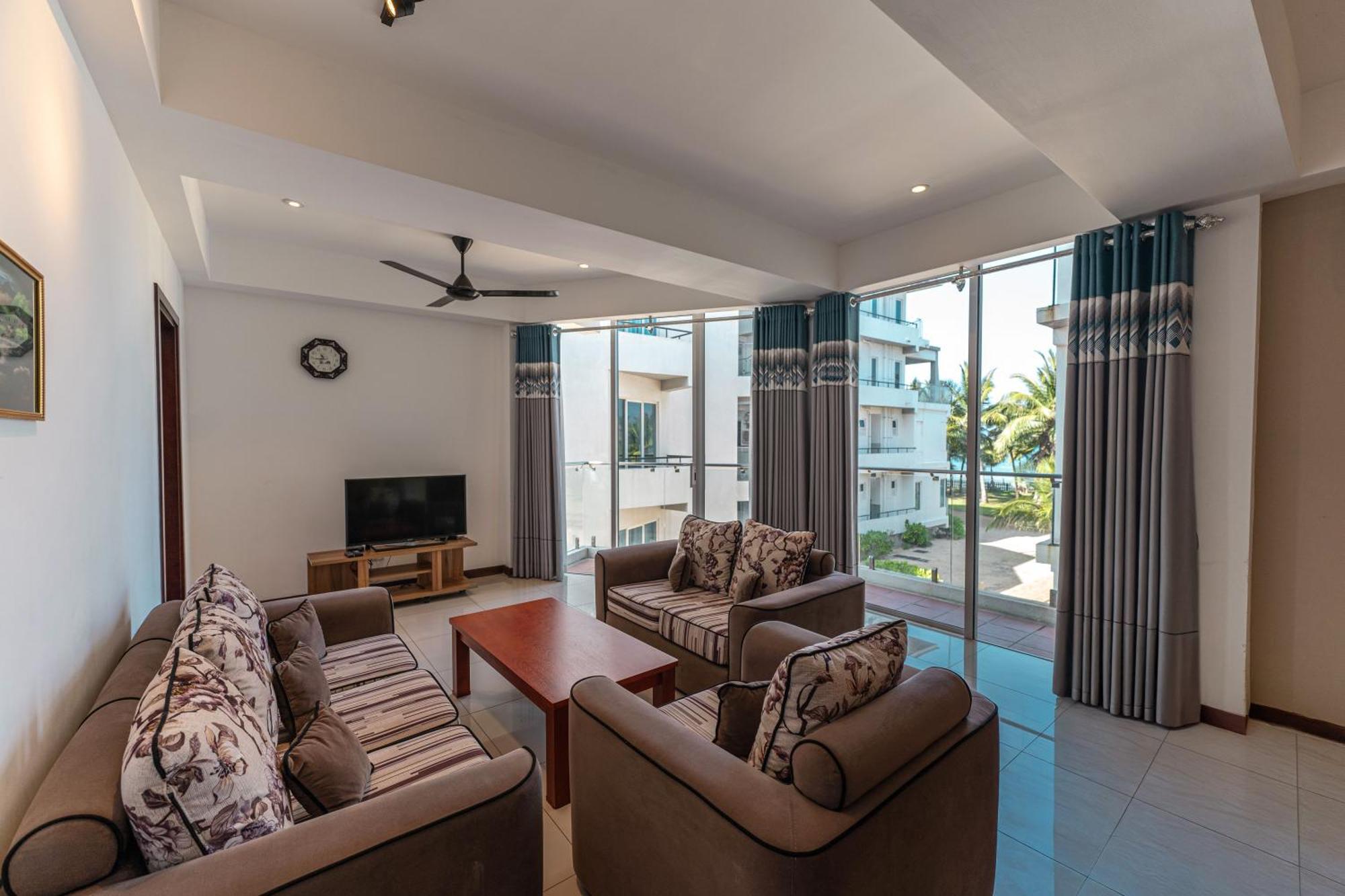 Oceanfront Condominium - Nilaveli Kültér fotó