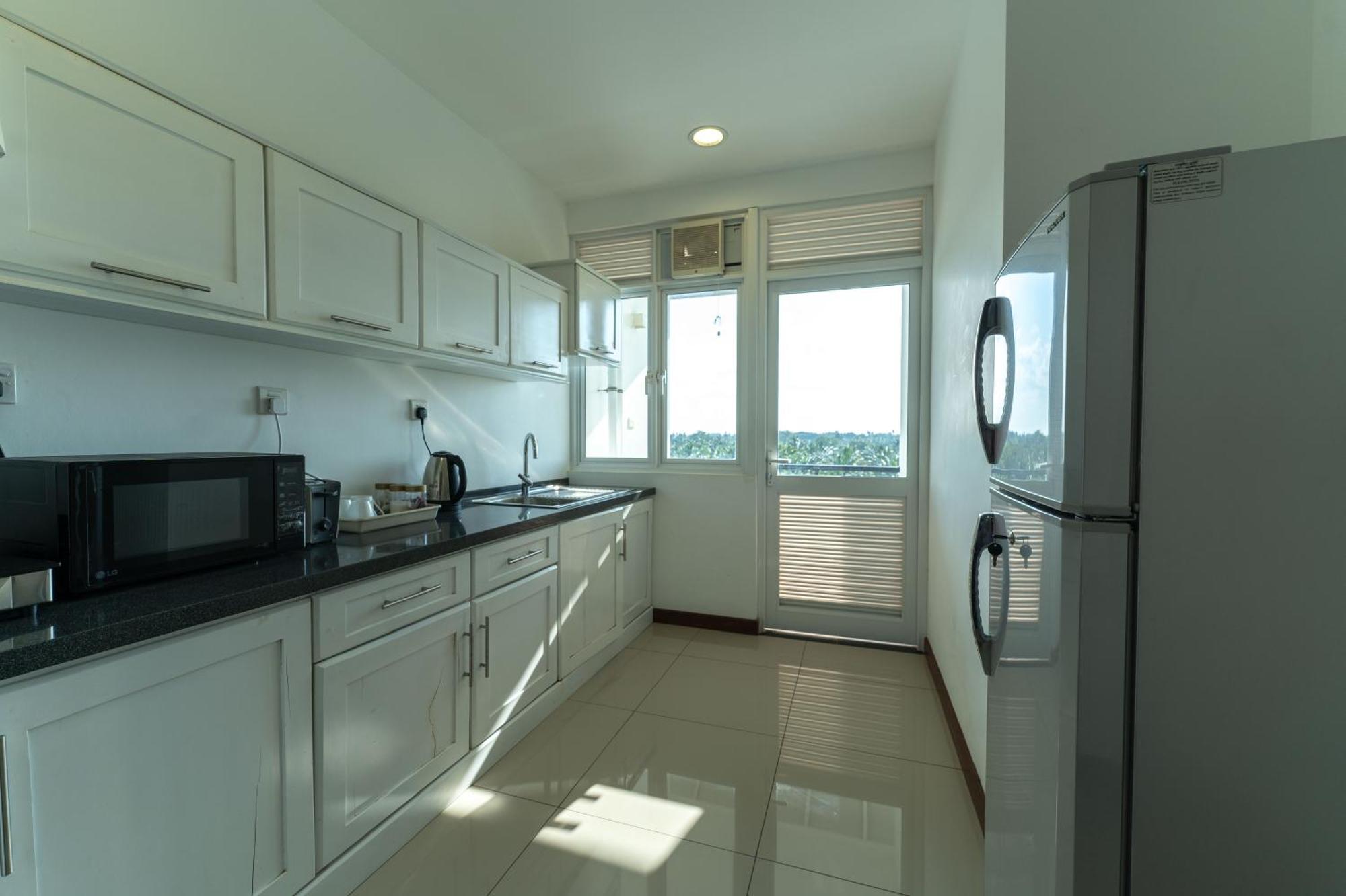 Oceanfront Condominium - Nilaveli Kültér fotó
